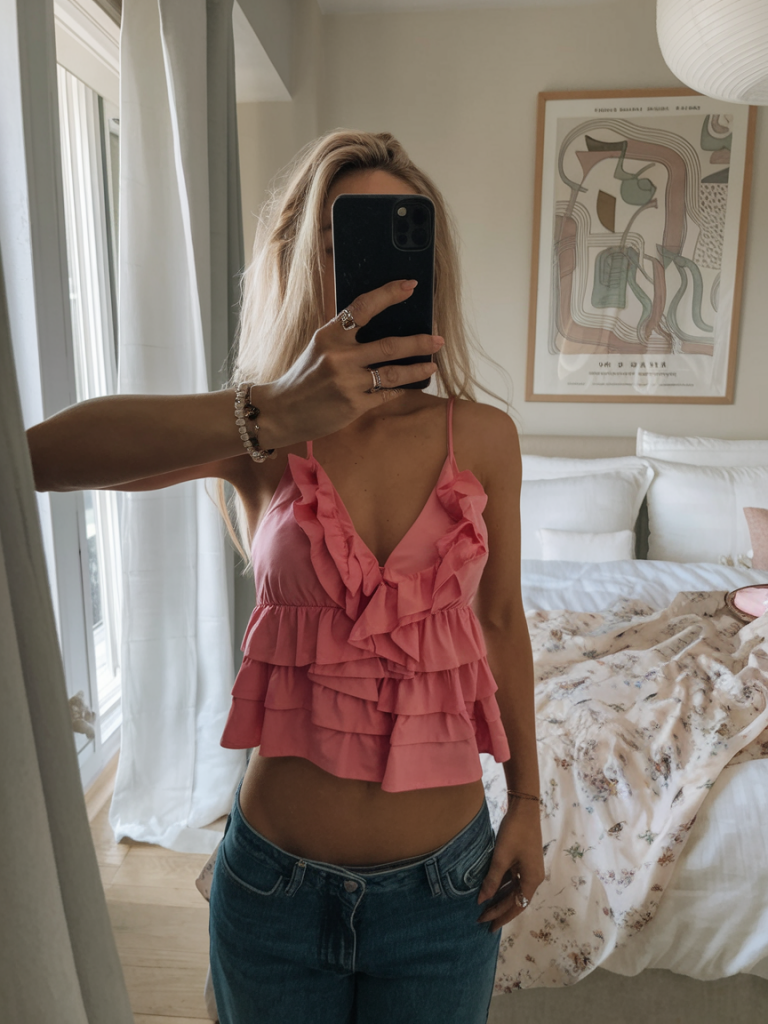 Effortlessly Chic: Summer Holiday 2025 Vacation Outfit Ideas You’ll Actually Want to Wear