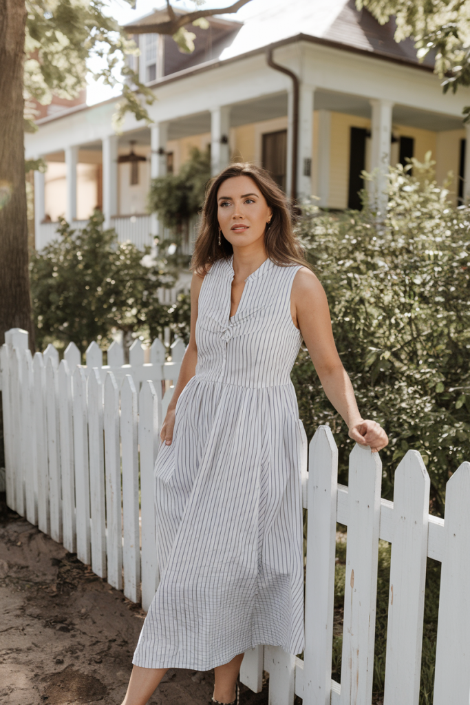 Ageless Summer Style: Chic & Confident Outfits for Women 50+ in 2025