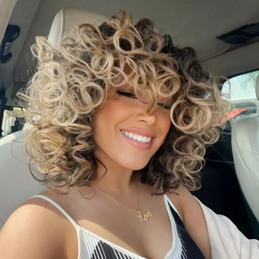 curly haircuts summer ideas 2025 Voluminous Honey Halo