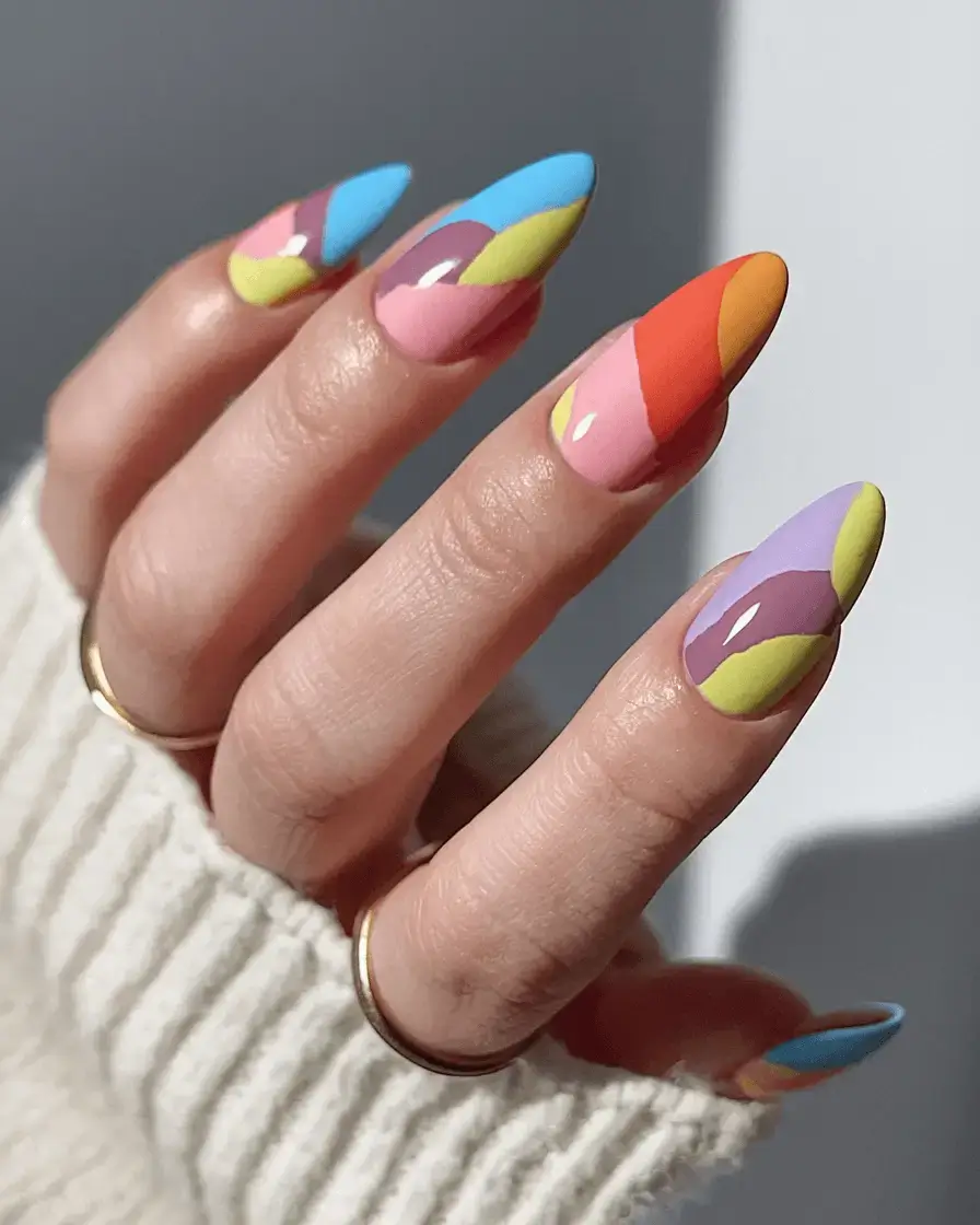 june nails ideas 2025 Color-Blocked Pop Art