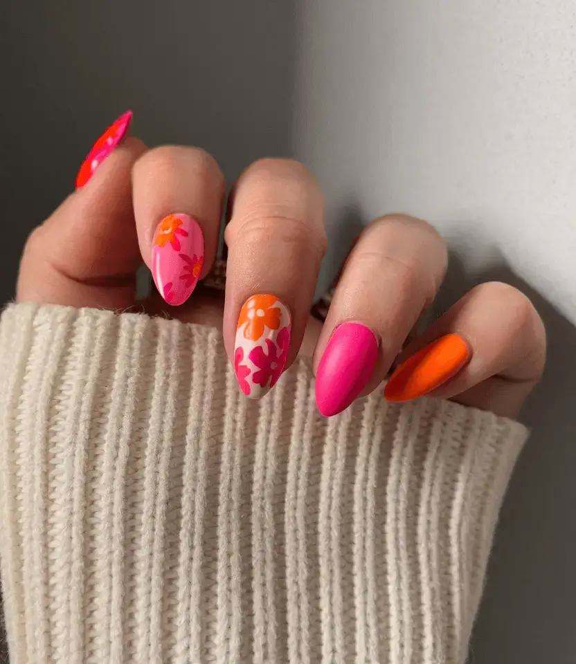 june nails ideas 2025 Hibiscus Pop Art Blooms
