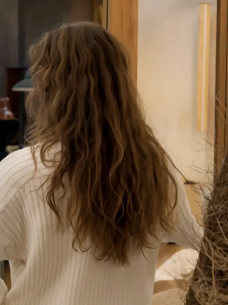 long haircut summer ideas 2025 Natural Texture with Grown-Out Layers