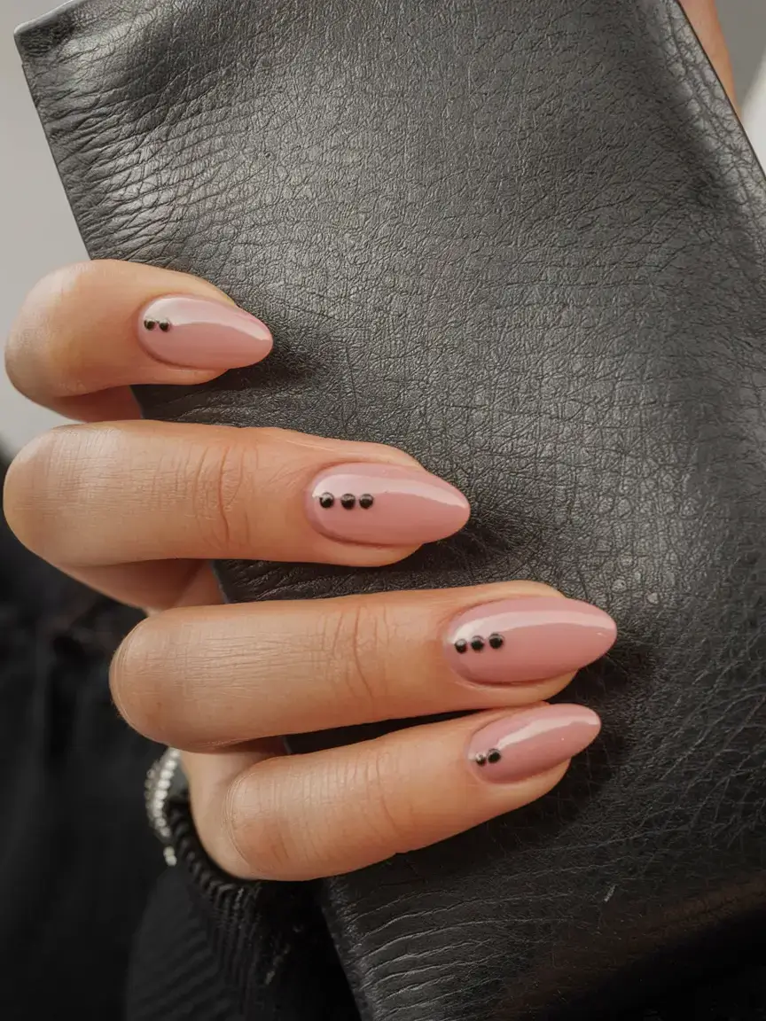 summer almonds nails ideas 2025 Minimalist Dot Drama