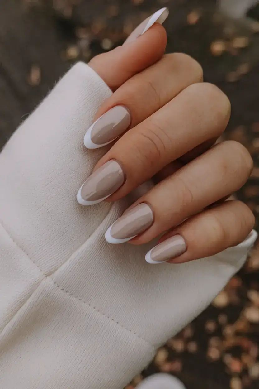 summer almonds nails ideas 2025 Modern French Twist