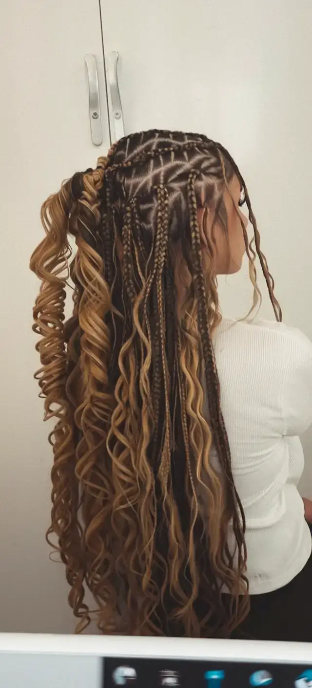summer braids for black women 2025 Boho Knotless Braids with Golden Spirals