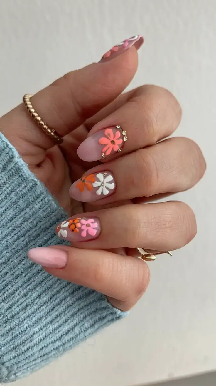 summer nail inspo 2025 Daisy Carnival in Neon Bloom