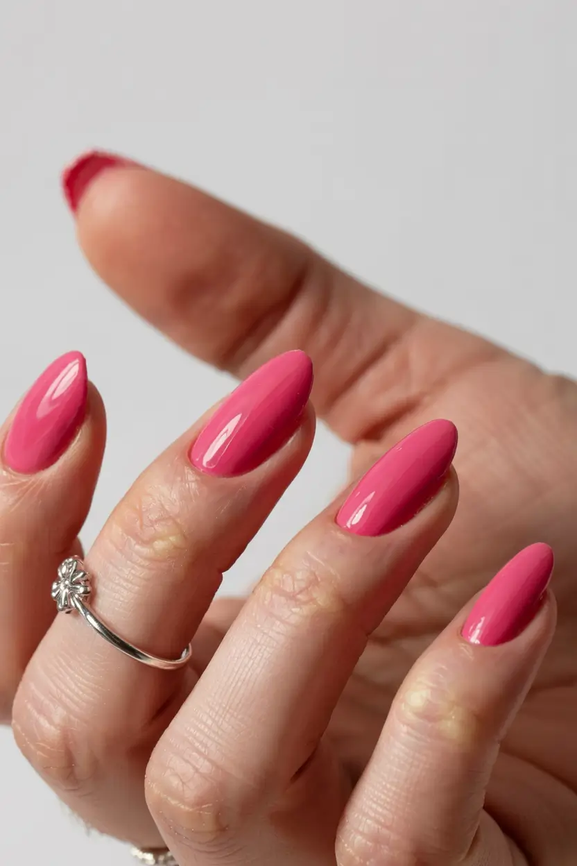 august nails color ideas 2025 Bubblegum Classic with a Twist