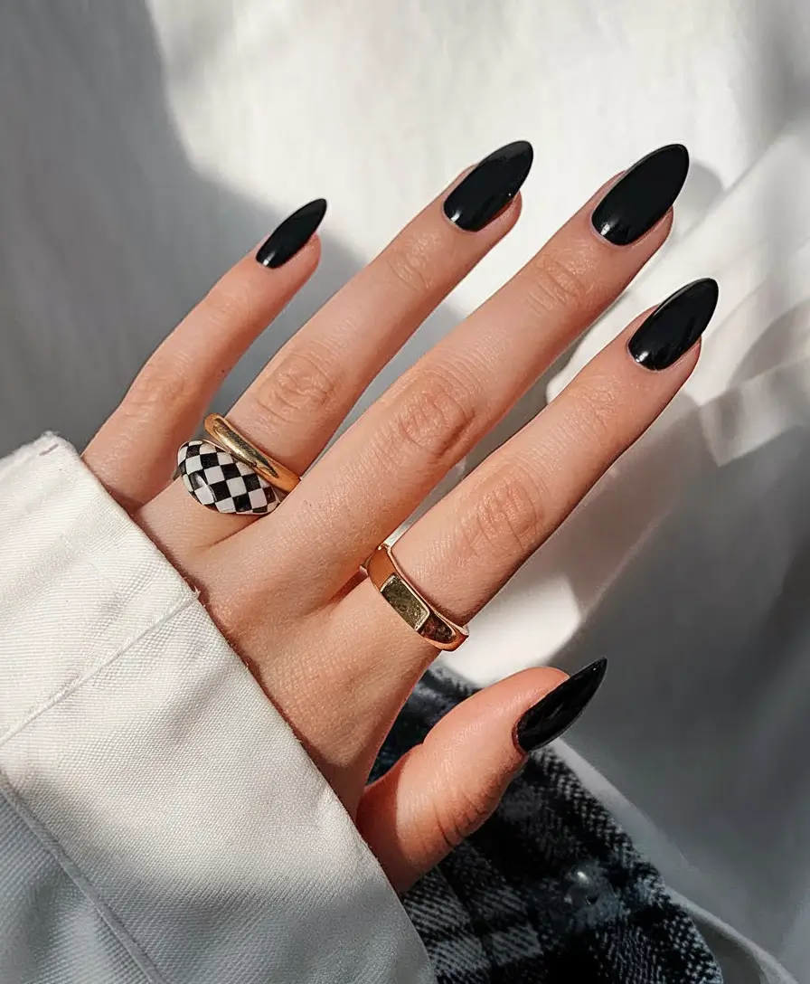 black summer nails that pop in 2025 Ultra-Gloss Jet Black Simplicity
