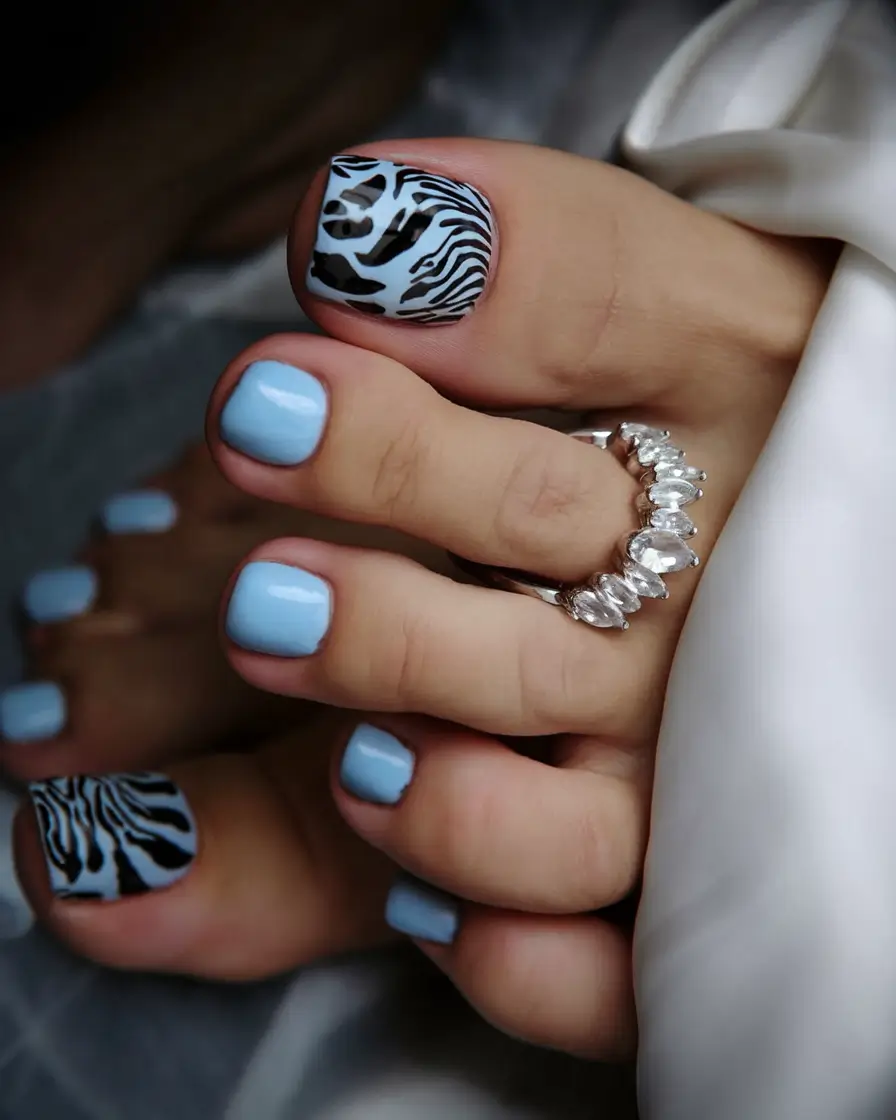 cute august toe nails for summer 2025-Blue Safari for Bold Contrast