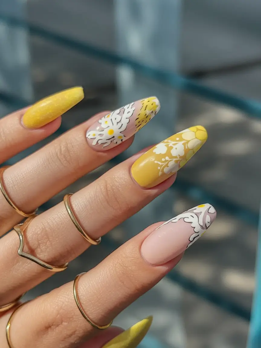 cute summer nails youll love in 2025 yellow-lace-power-combo