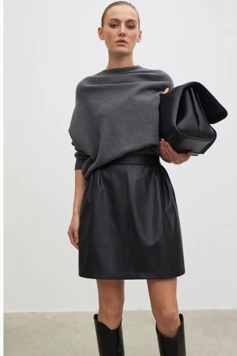 fall transition outfits ideas 2025 Soft Volume and Luxe Texture