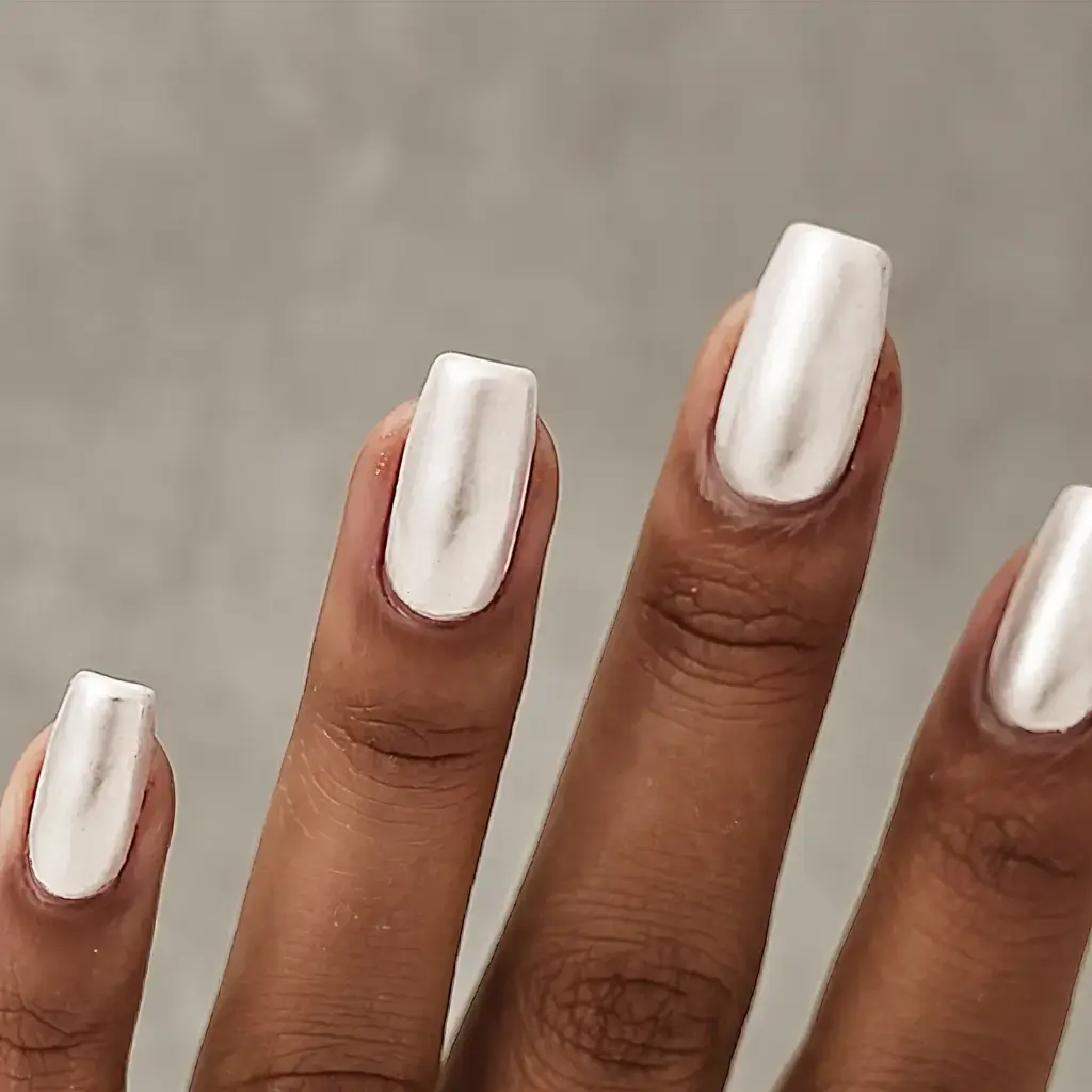 fresh white nail looks for summer 2025 Pearl Chrome Square Shine