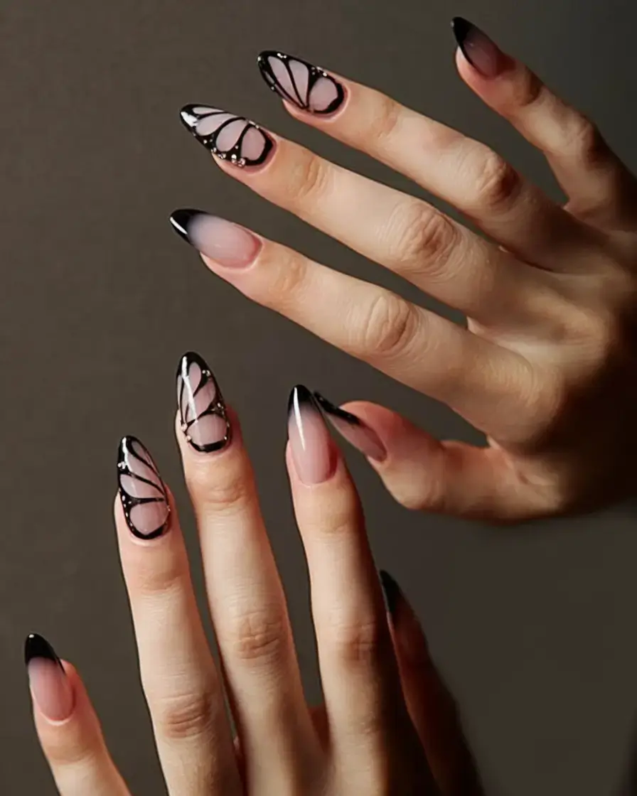 july 2025 nails you’ll want to copy Monarch Butterfly Drama