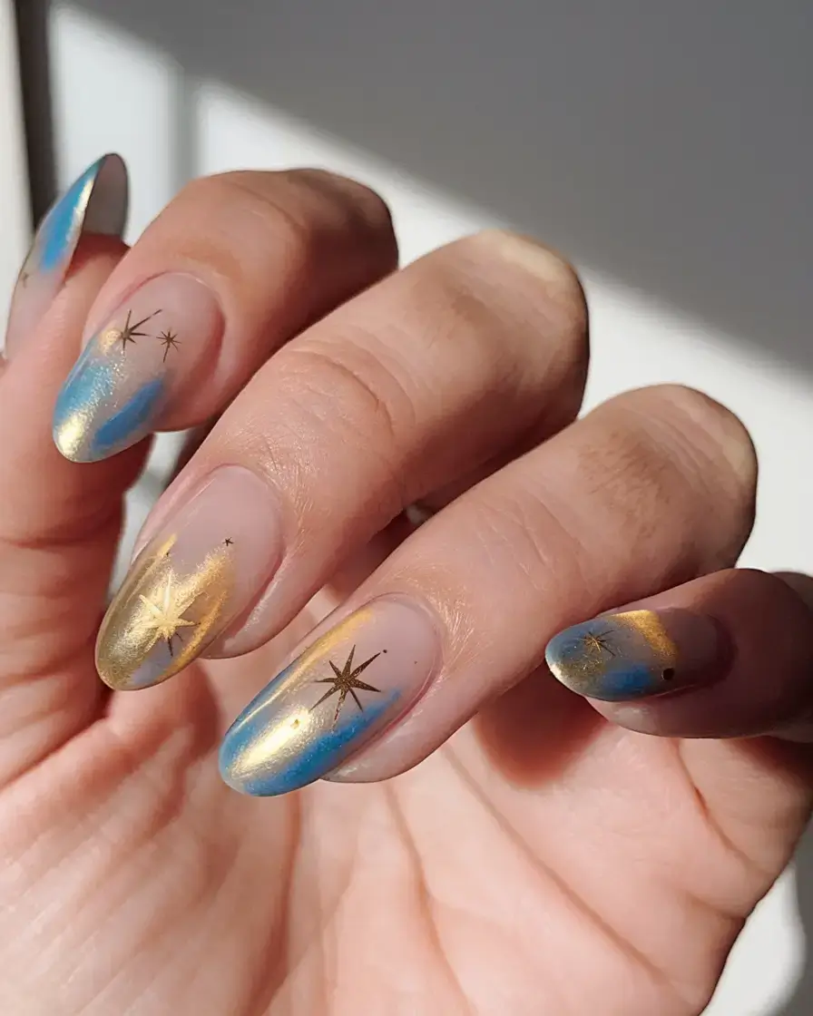 july 2025 nails you’ll want to copy Starlight Ombre with a Hint of Galaxy