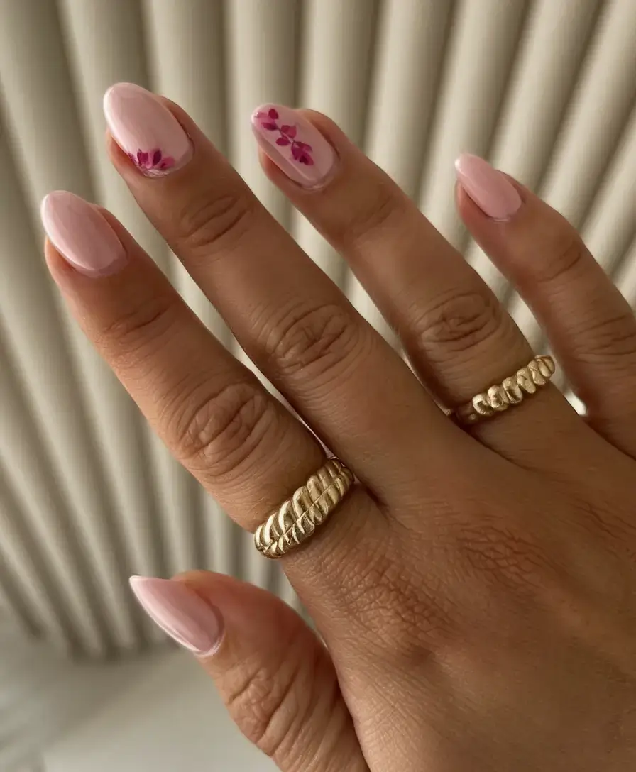 vacation nails perfect for 2025 Soft Whisper of Florals