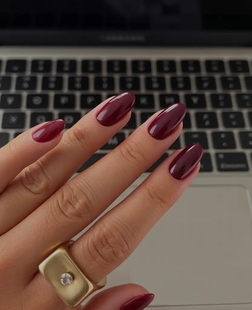short fall nails trends 2025 Mulled Wine Drama