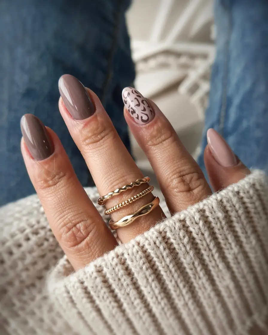 easy fall nails 2025 Soft Animal Prints