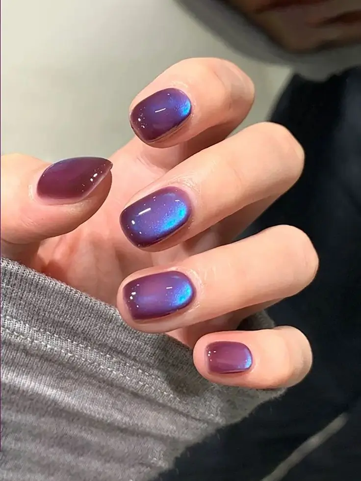 fall cat eye nails Galaxy Plum Shift