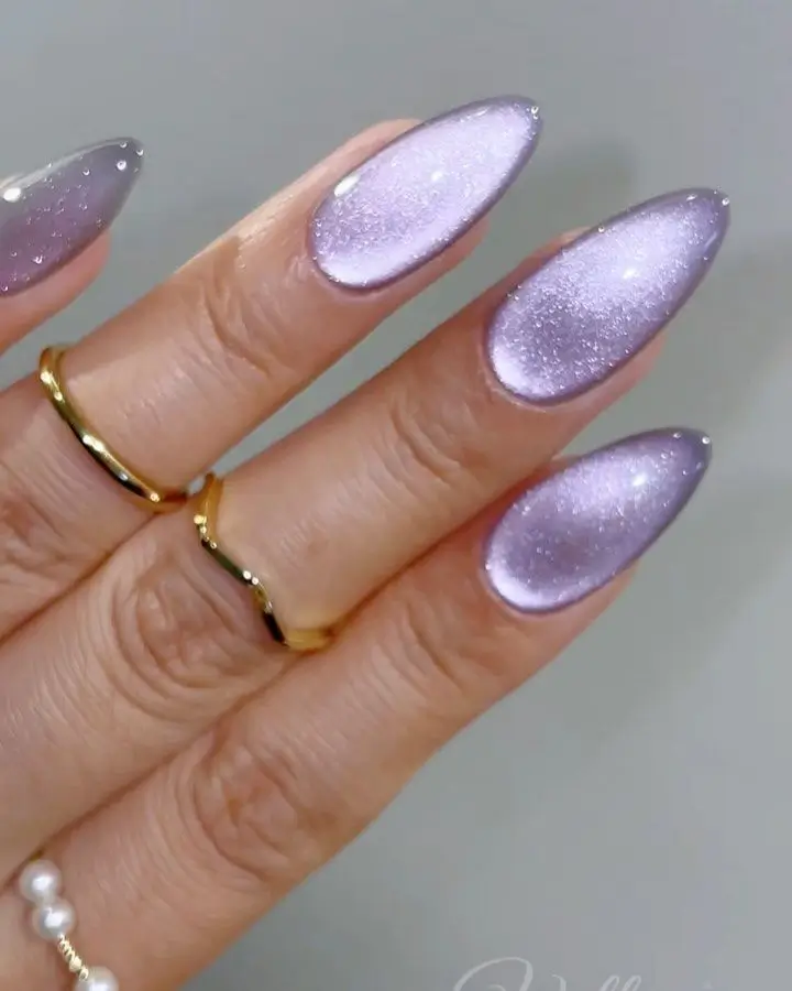 fall cat eye nails Lavender Stardust
