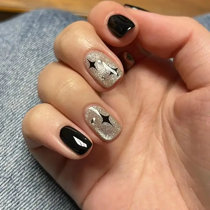 fall cat eye nails Celestial Contrast