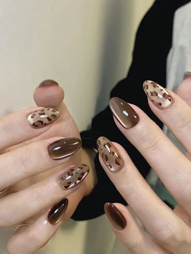 fall cat eye nails Wild Chocolate Safari