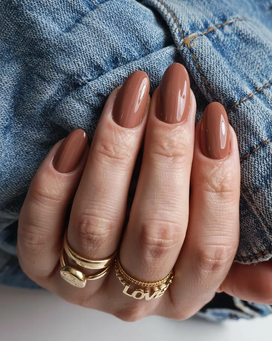 fall colors for nails 2025 Maple Mocha