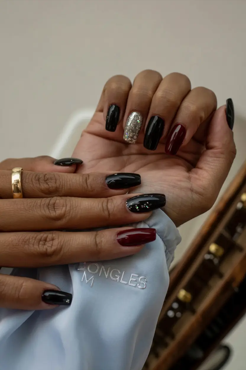 fall nails for black girl ideas 2025 Glam Mix Black Burgundy Glitter