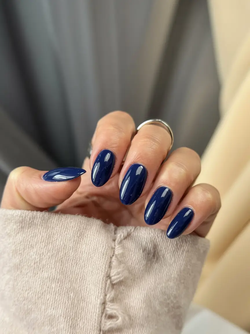 navy blue fall nail ideas for 2025 Deep Navy Glow