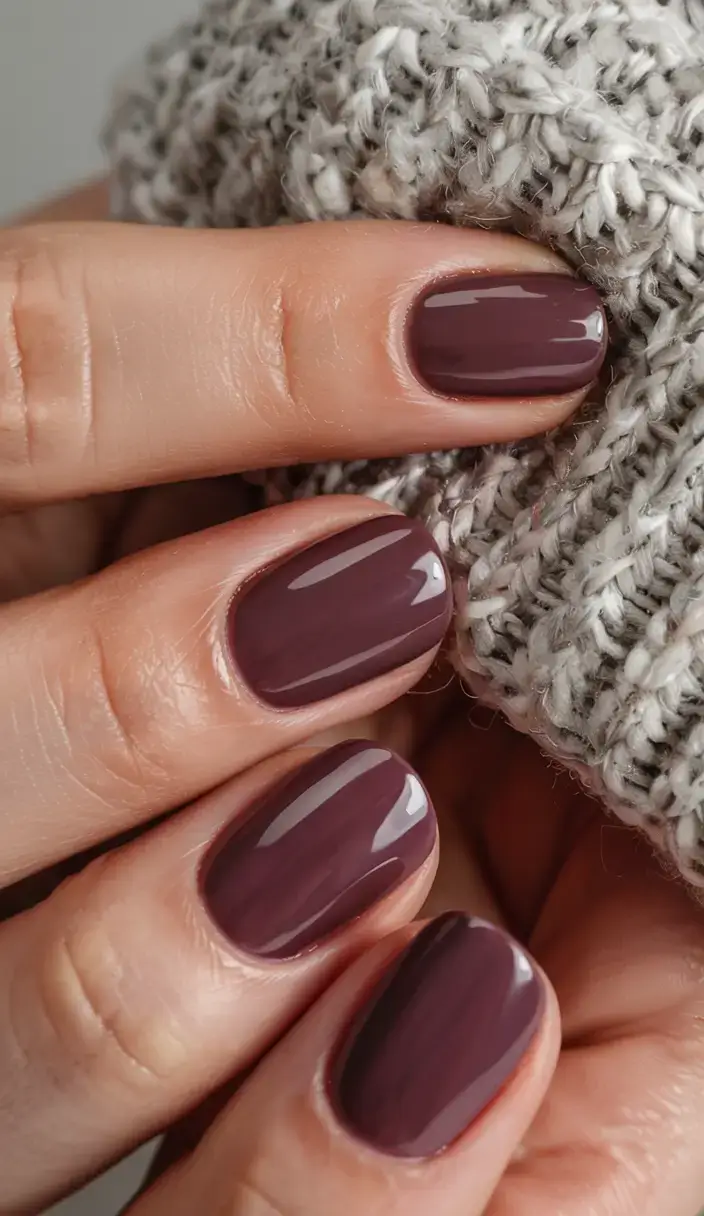 september nails color ideas 2025 Muted Plum for Soft Transitions