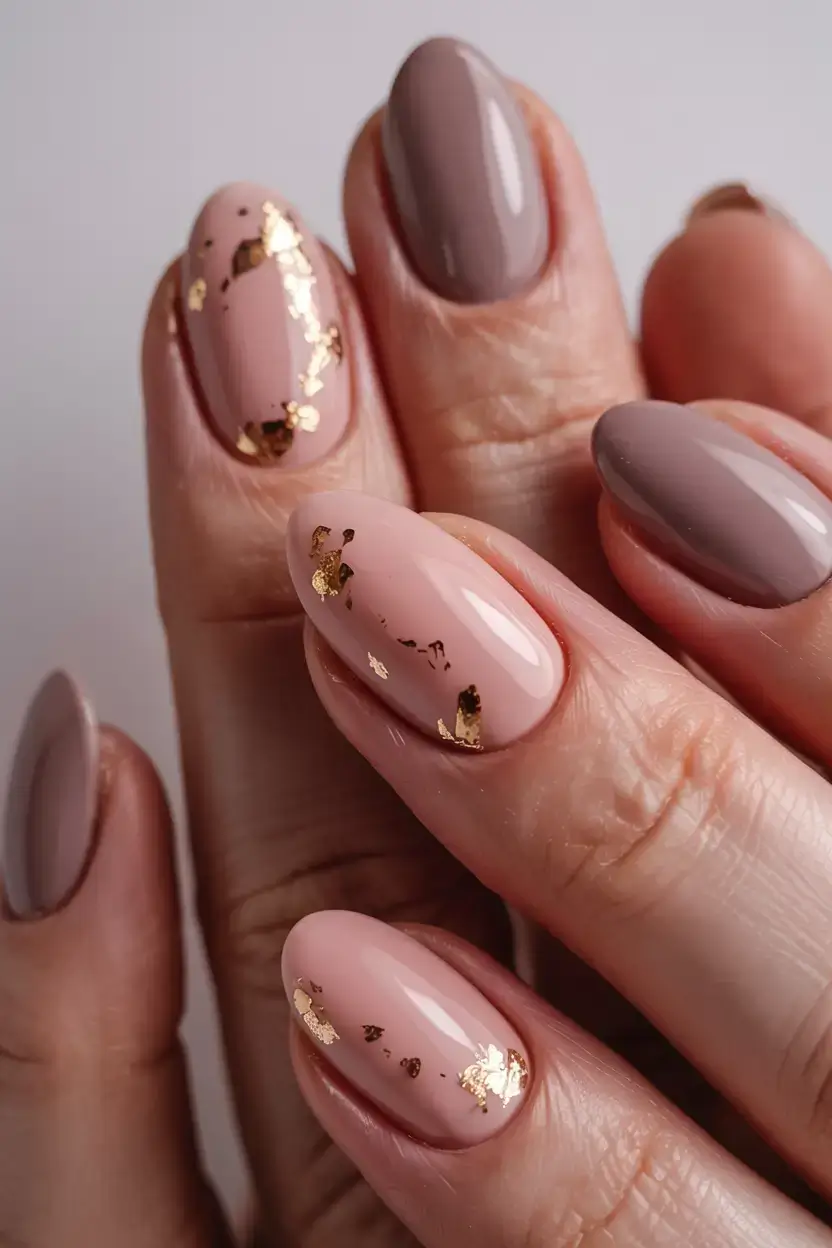 september nails design fall trends for 2025 Rose Quartz Foil Luxe
