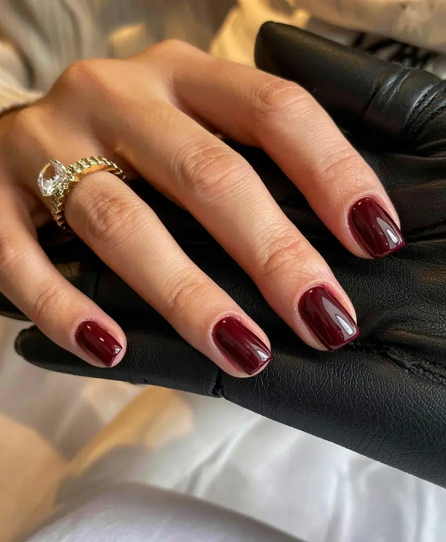 Best Fall & Winter Nail Colors Ideas 2025–2026 Wine Velvet