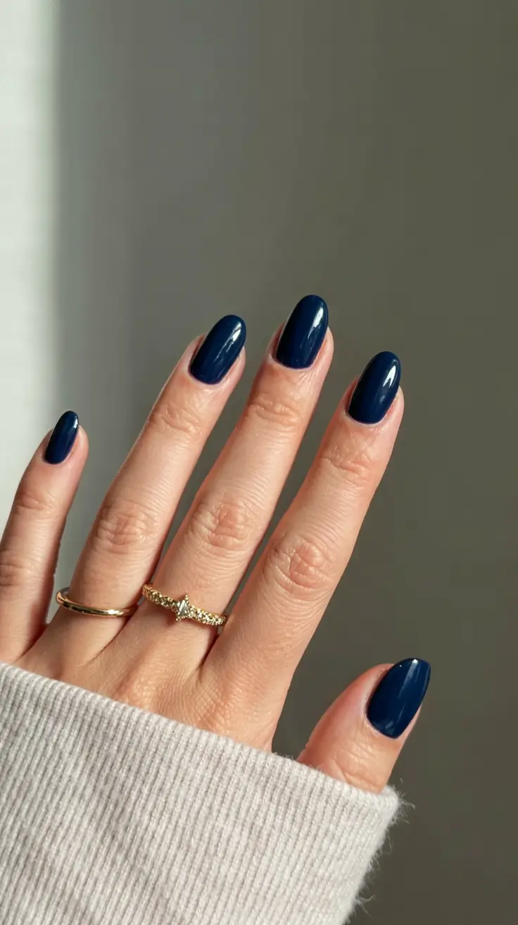 Best Fall & Winter Nail Colors Ideas 2025–2026 Midnight Elegance