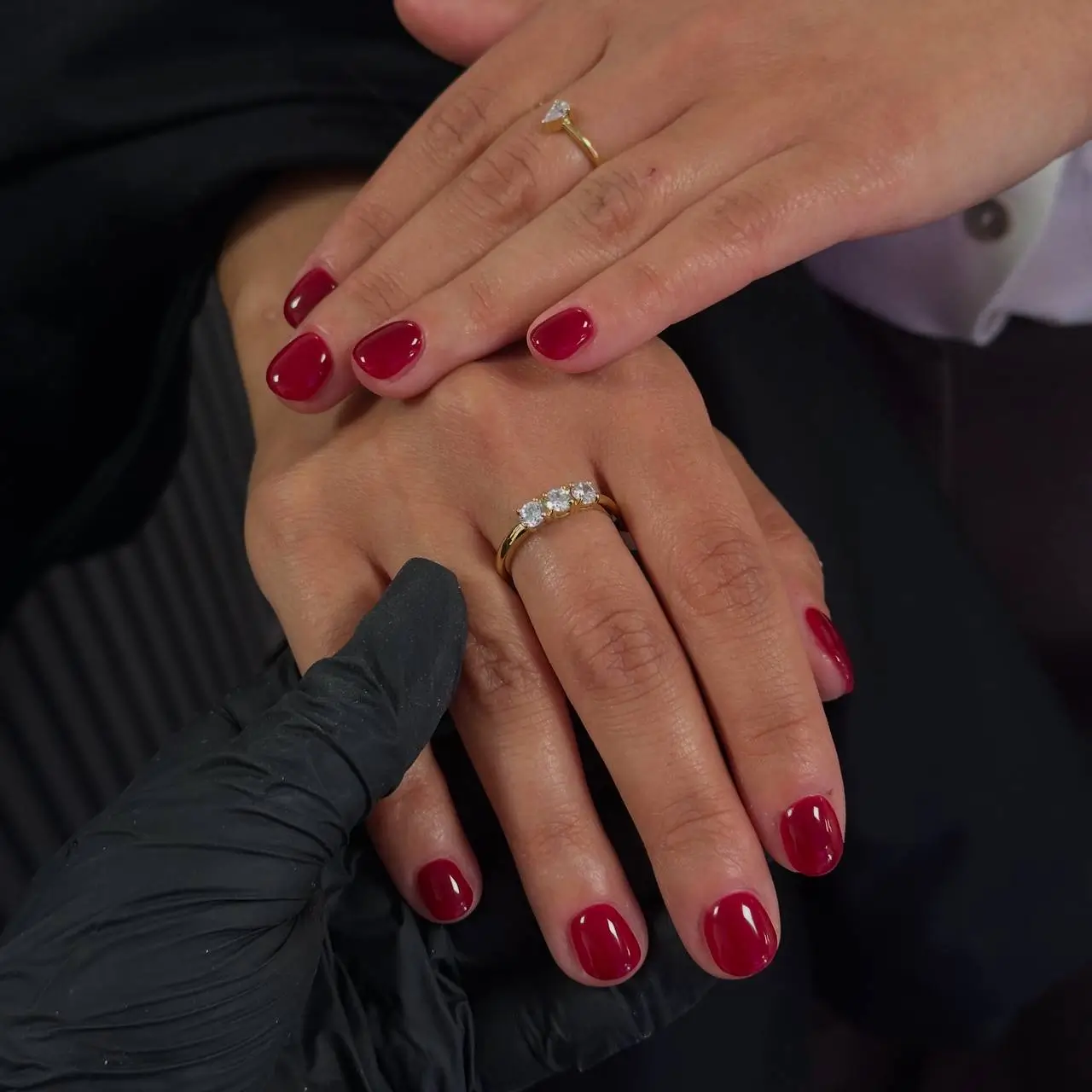 fall and winter nails ideas 20252026 Classic Crimson Confidence