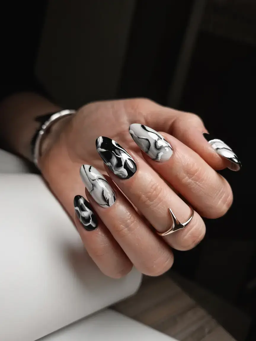 fall marble nails 2025 Sharp Contrast Marble