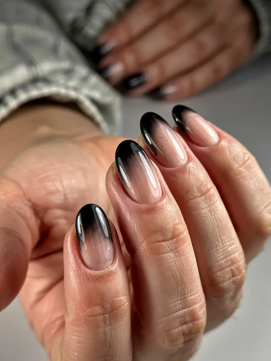 fall ombré nails 2025 Midnight Fade