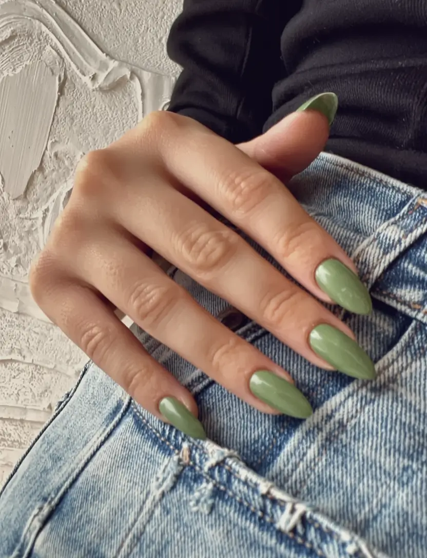 Christmas Nail Colors 2025 Matcha Winter Mist