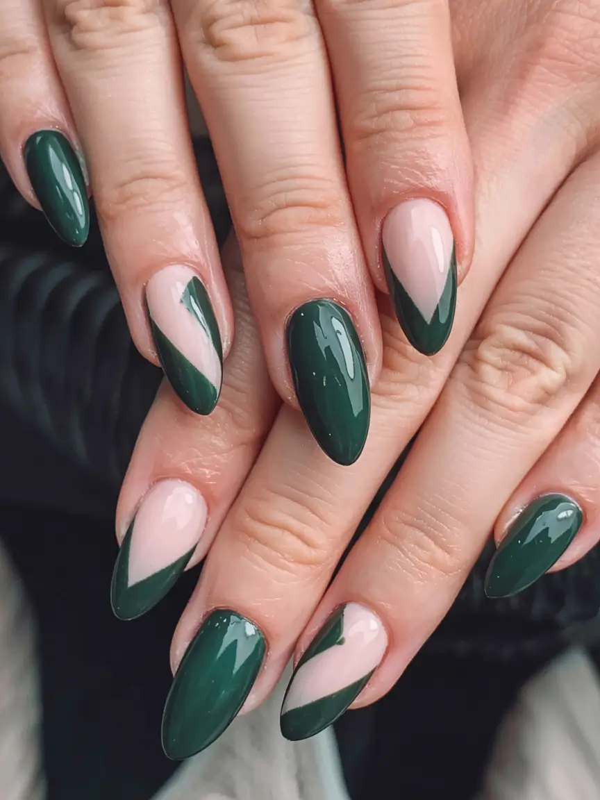 green winter nails 2025 2026 Geometric Winter Green