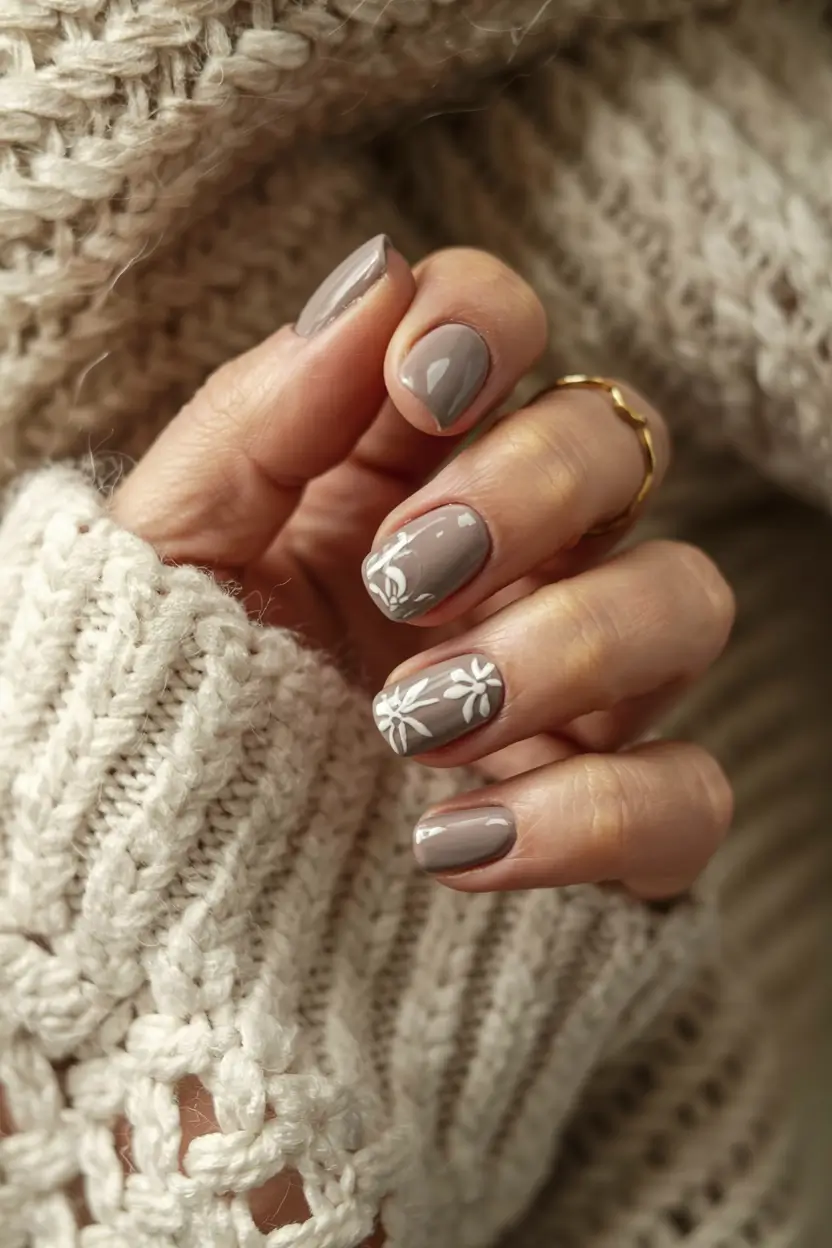 short winter nails ideas 2025 2026 Cashmere Petals