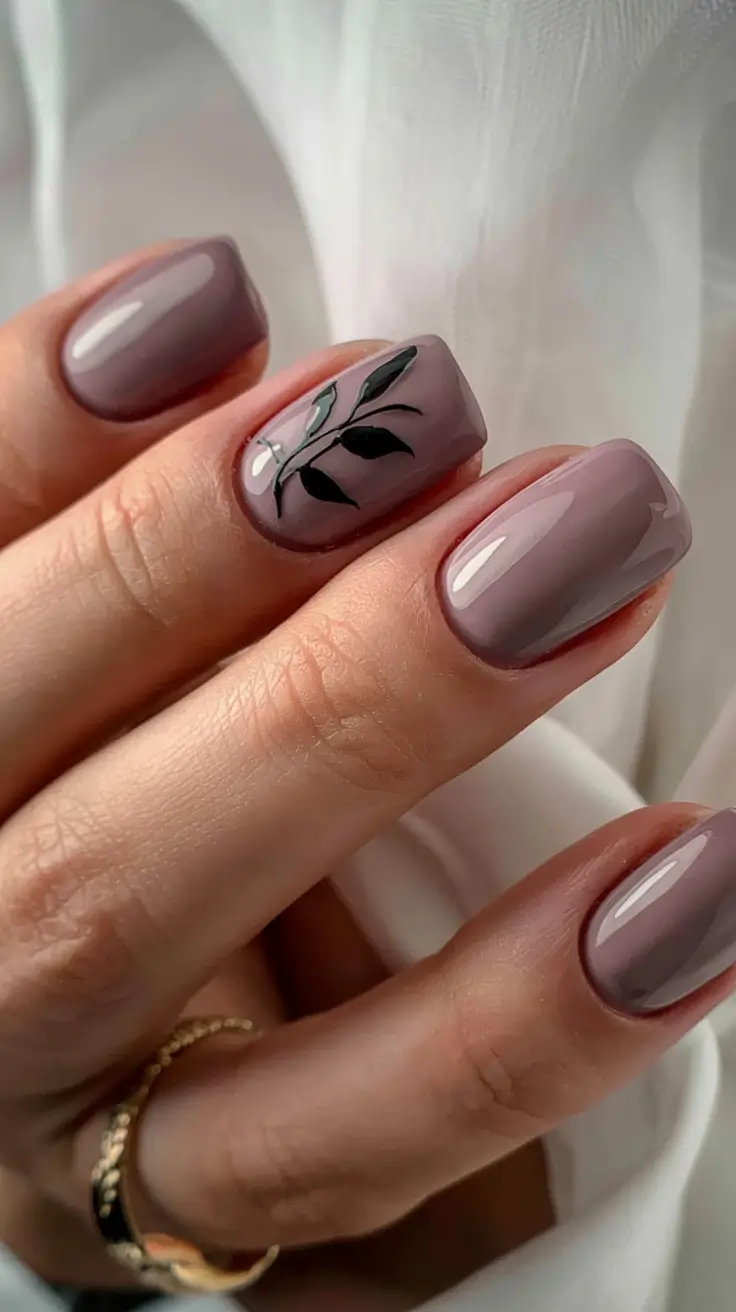 short winter nails ideas 2025 2026 Lavender Mist