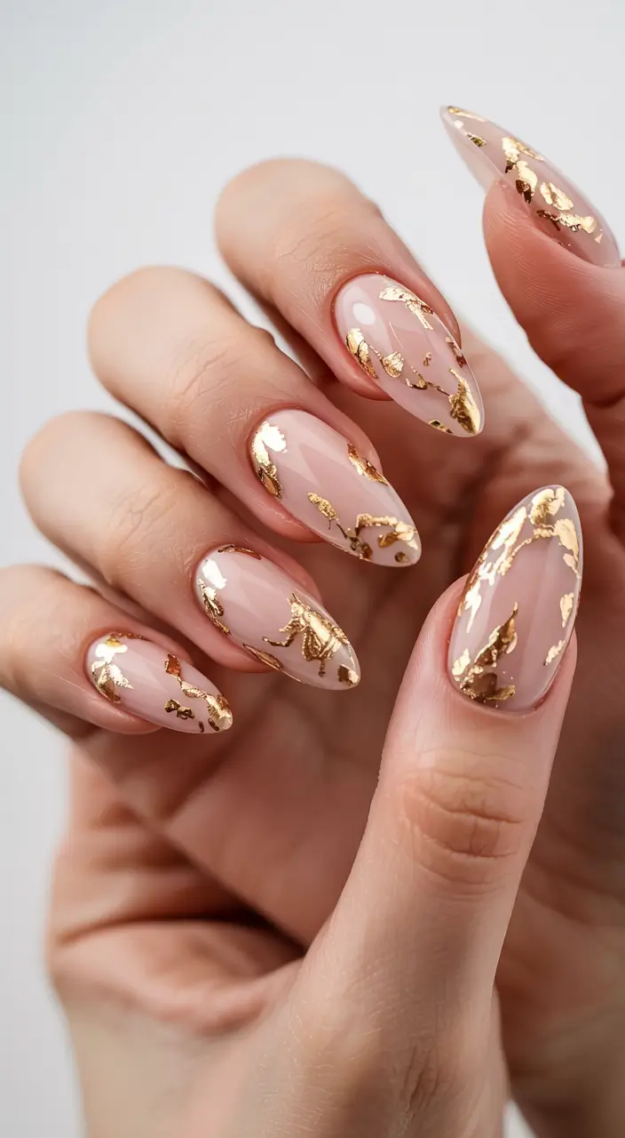 trendy simple winter nail ideas 2025 2026 Golden Frost Veins