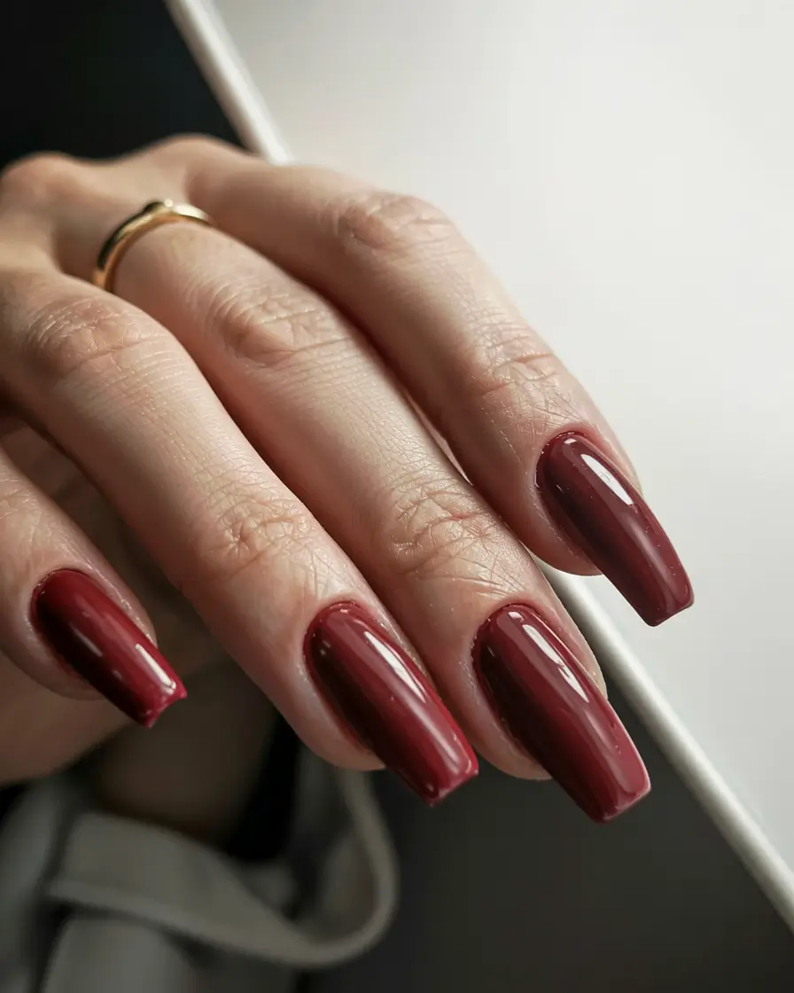 winter color nails ideas 2025 2026 Garnet Allure