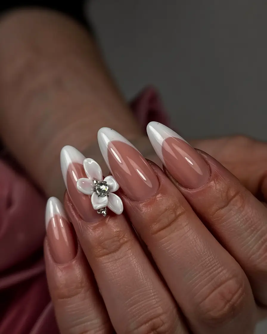 winter french tip nails 2025 2026 3D Bloomed French