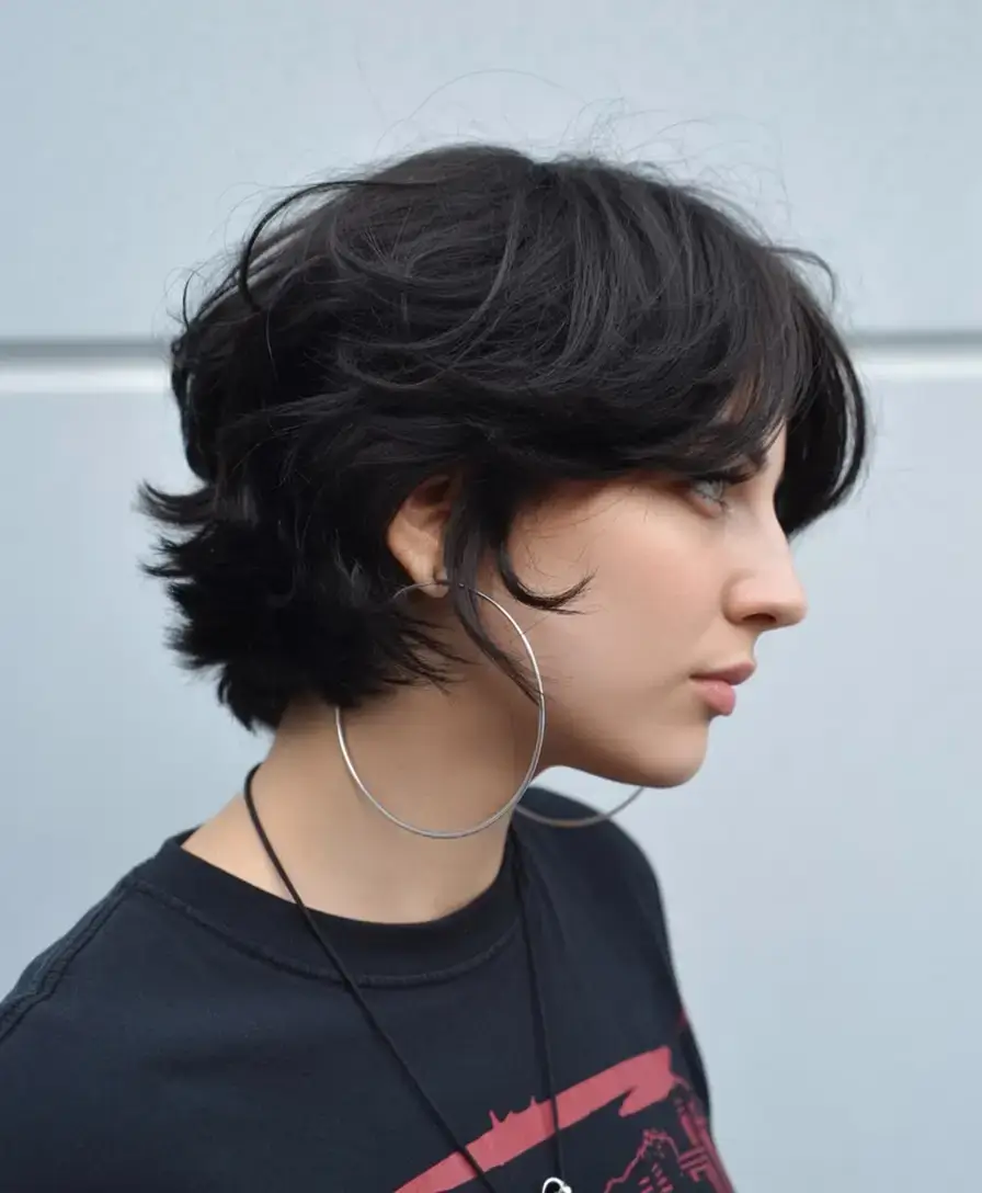 winter pixie haircuts ideas 2025 2026 Voluminous Pixie Bob with Flipped Layers