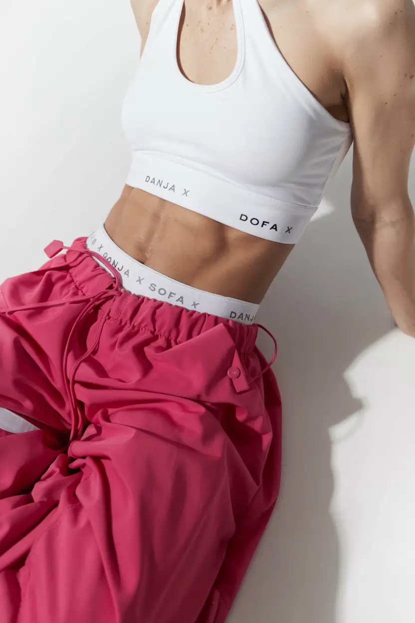 New gym fashion trends 2026 Bold Street-Sport Color Blocking