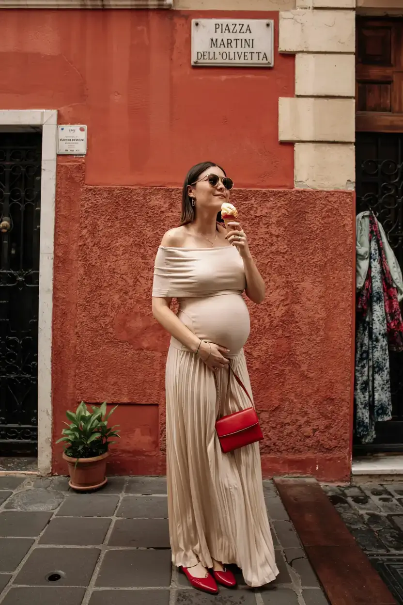 Stylish pregnancy outfits 2026 Dolce Vita Glow