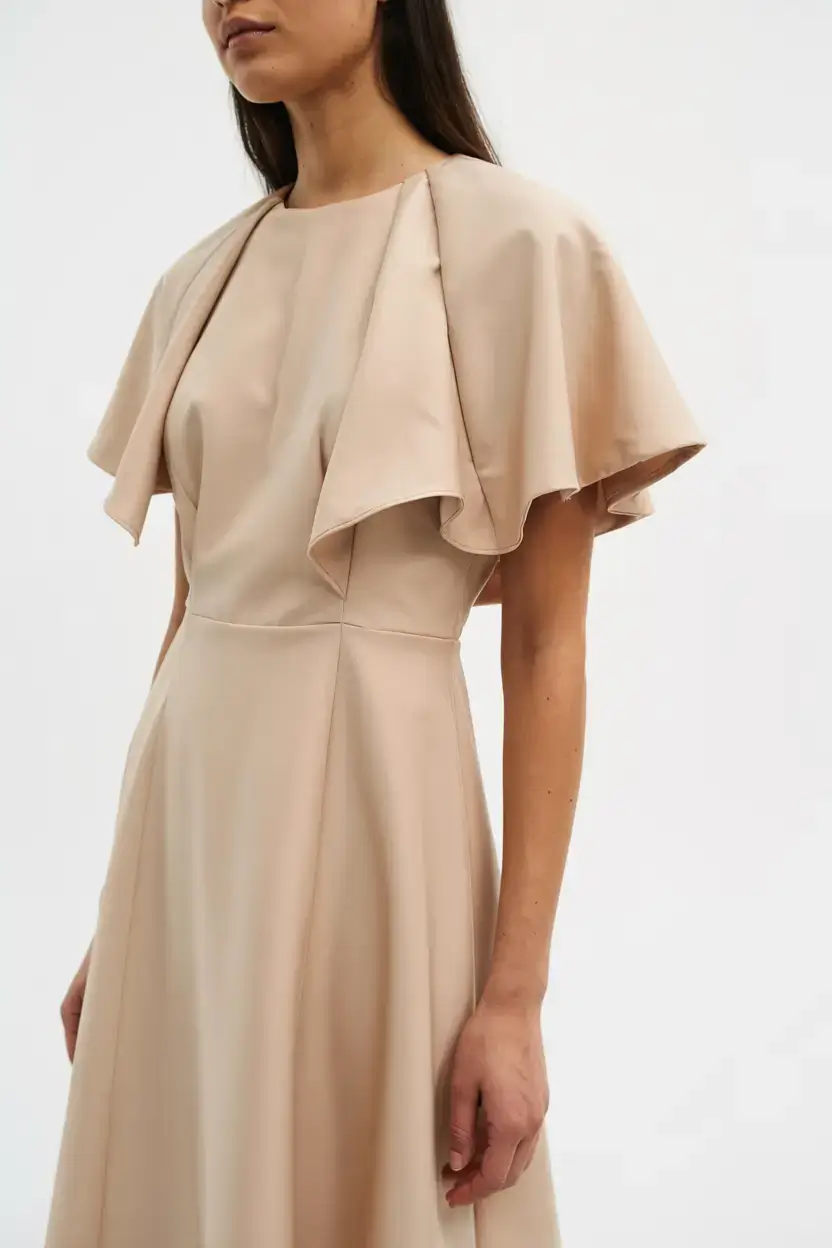 Wedding guest outfit ideas 2026 Champagne Minimalism