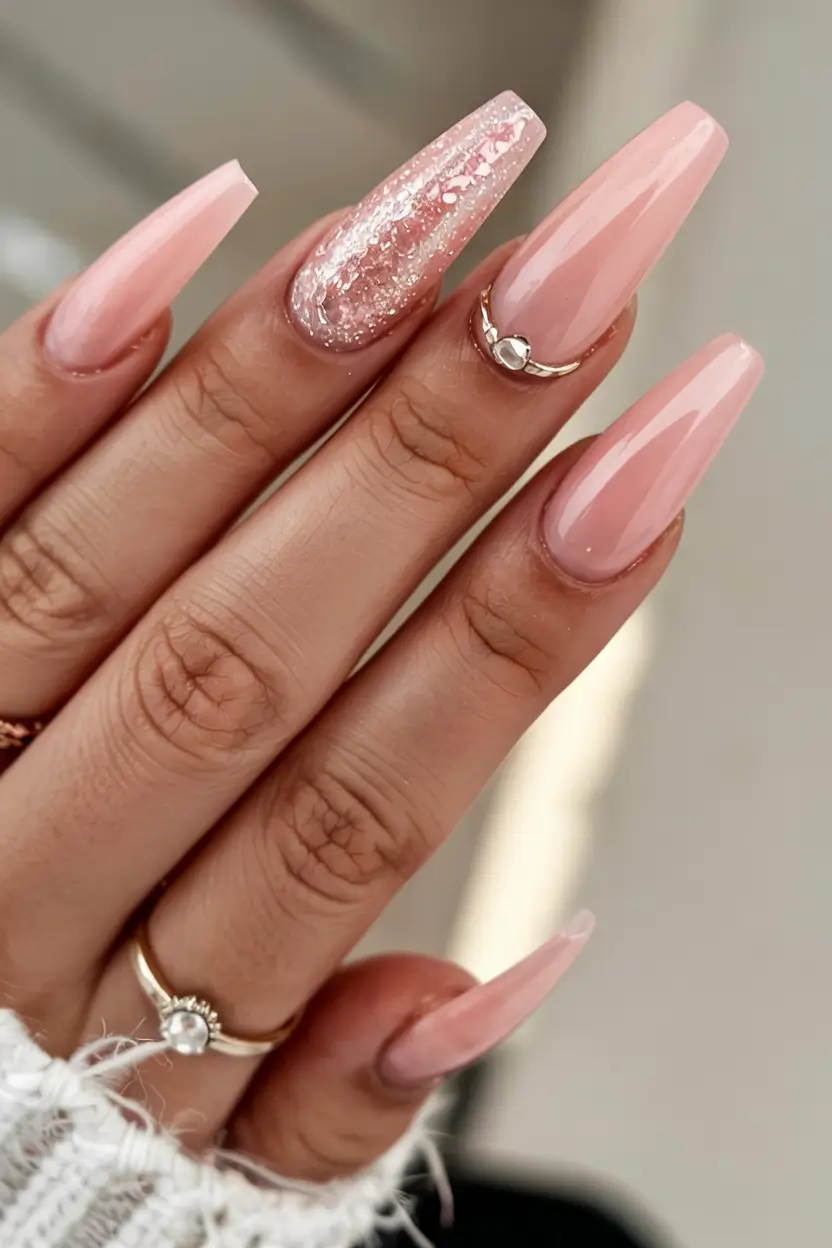 acrylic nails 2026 Glossy Pink with Glitter Drama
