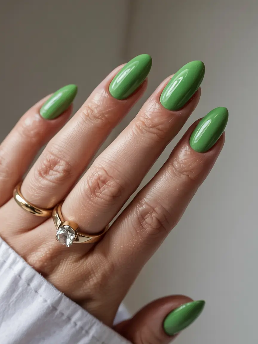 aura nails 2026 Matcha Mood: Green with Style