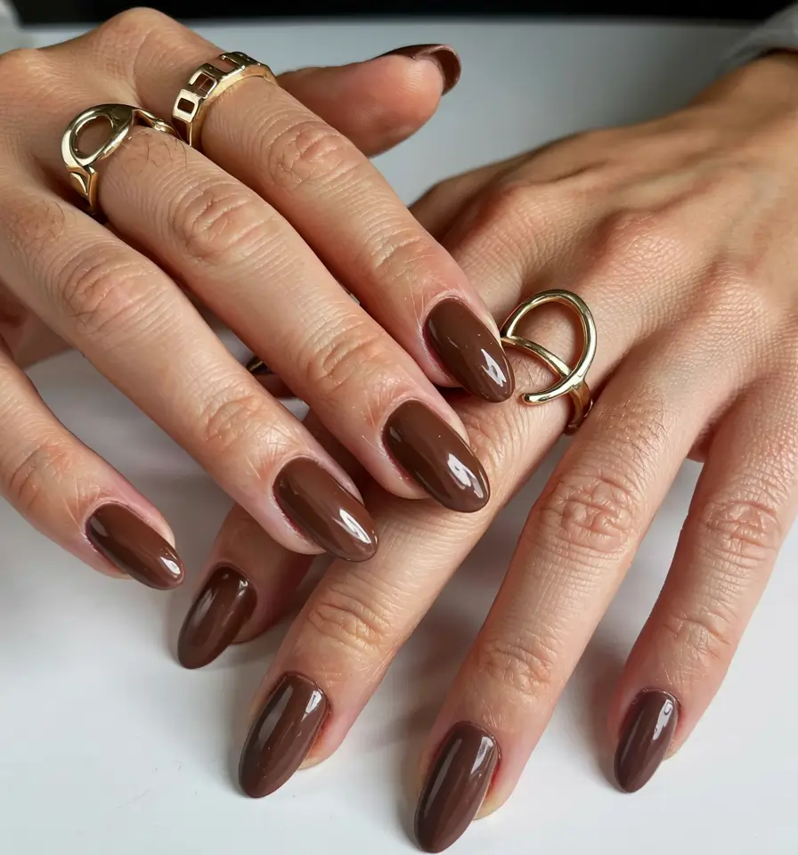 brown nails 2026 Classic Cocoa for the Minimalist