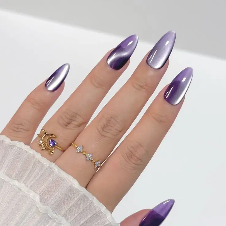 cat eye nails 2026 Lavender Eclipse With a Silky Veil